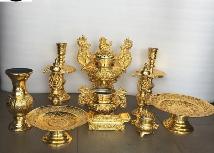  Bộ đỉnh đồng dát vàng 24 K nguyên chất.