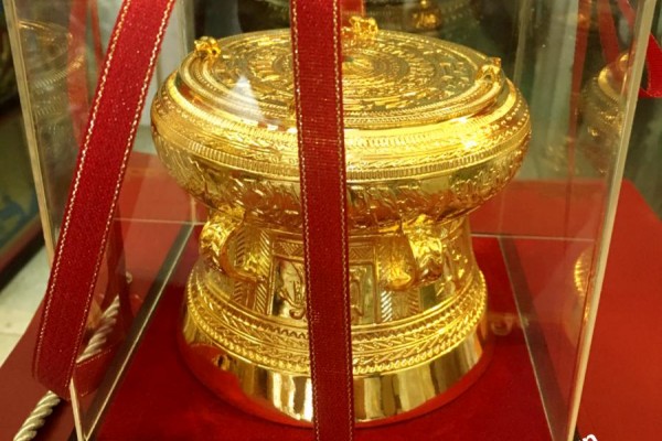 Trống đồng mạ vàng 12cm
