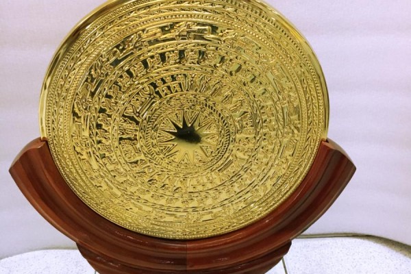 Địa chỉ bán mặt trống đồng đúc mạ vàng 24k