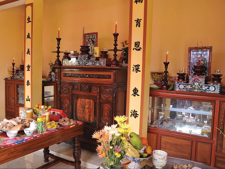 trang trí bàn thờ gia tiên mang nét đẹp văn hóa truyền thống người Việt
