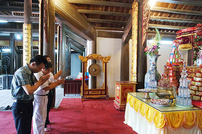 Việc thờ cúng có ý nghĩa sâu sắc với mỗi người dân Việt Nam